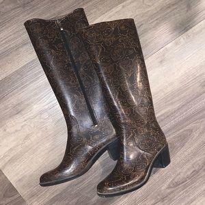 Brown paisley rubber cowgirl boots